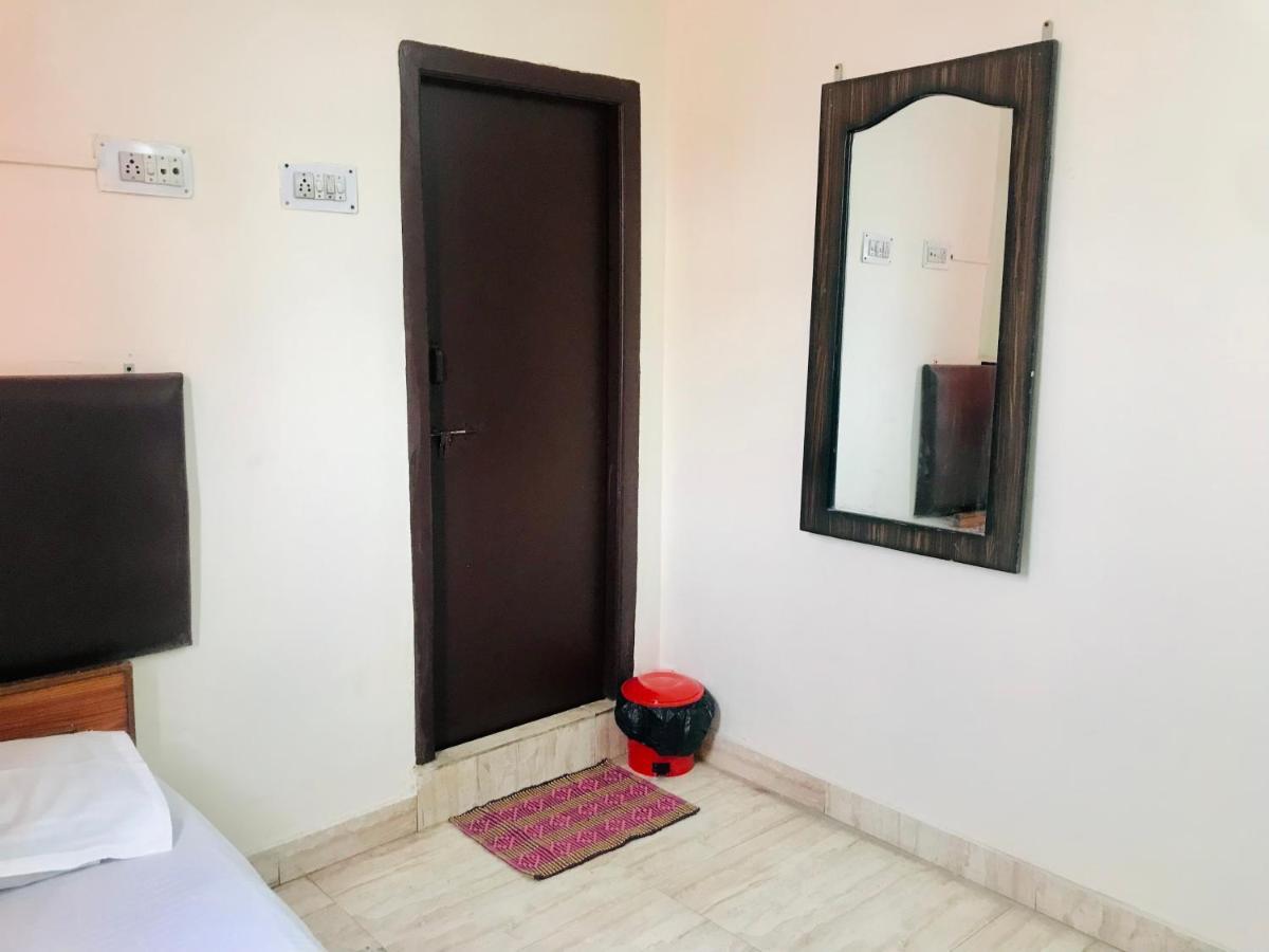 Hotel Diamond Secundurabad Kültér fotó