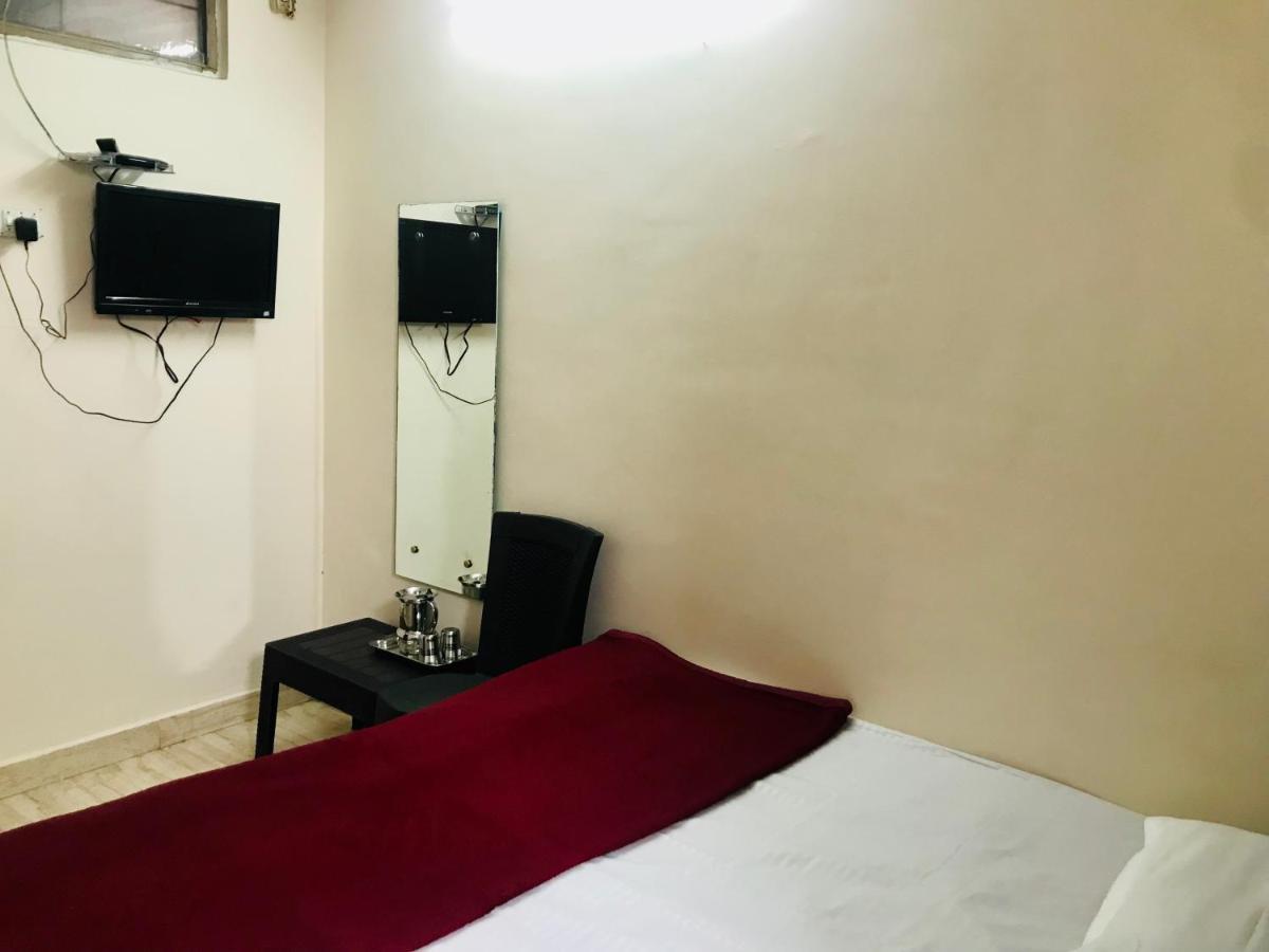 Hotel Diamond Secundurabad Kültér fotó