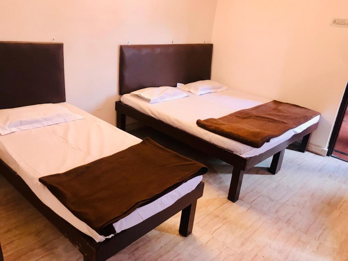 Hotel Diamond Secundurabad Kültér fotó