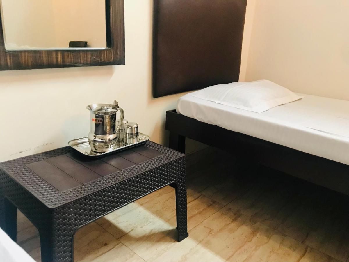 Hotel Diamond Secundurabad Kültér fotó