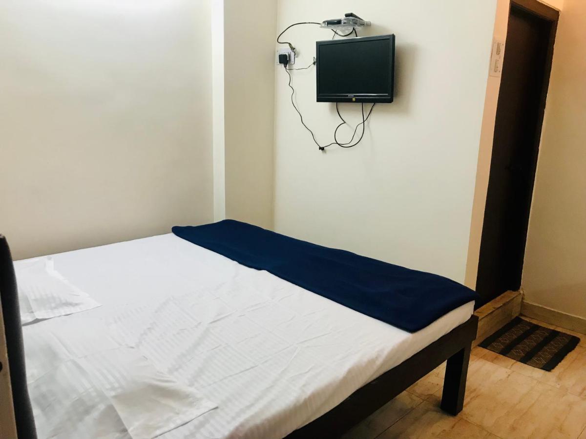 Hotel Diamond Secundurabad Kültér fotó