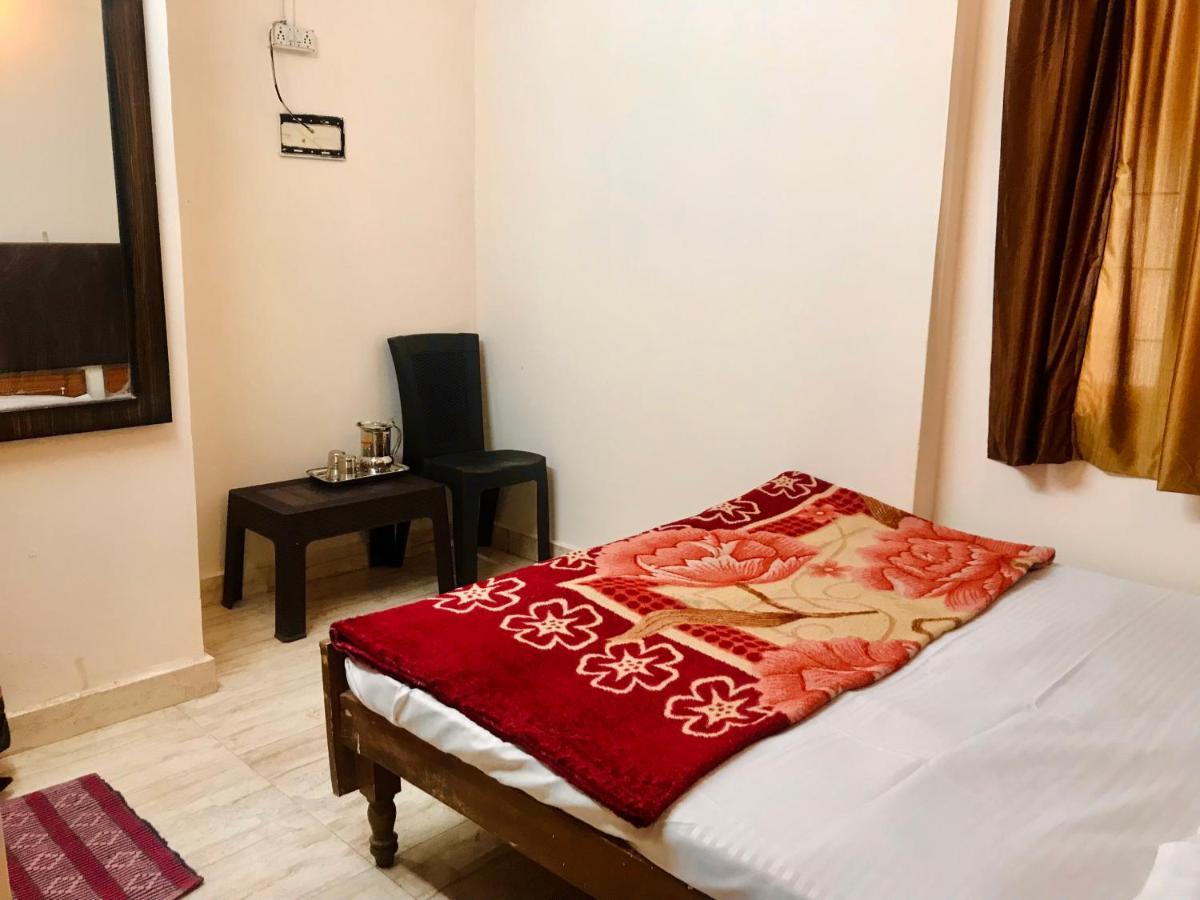 Hotel Diamond Secundurabad Kültér fotó